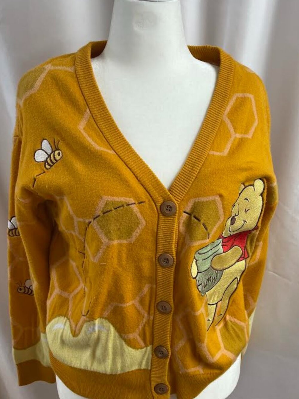 Disney Winnie the Pooh Honeycomb Pooh Bear